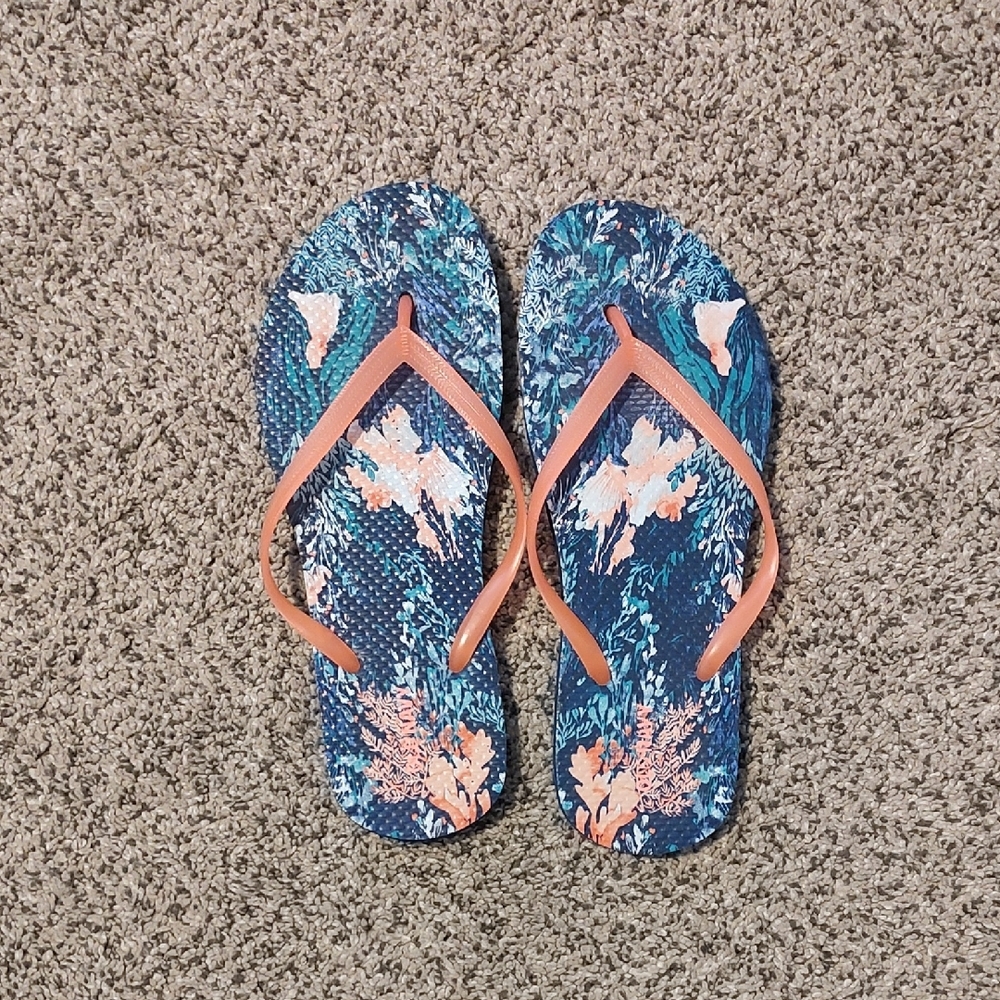 Old Navy Floral Flip Flops